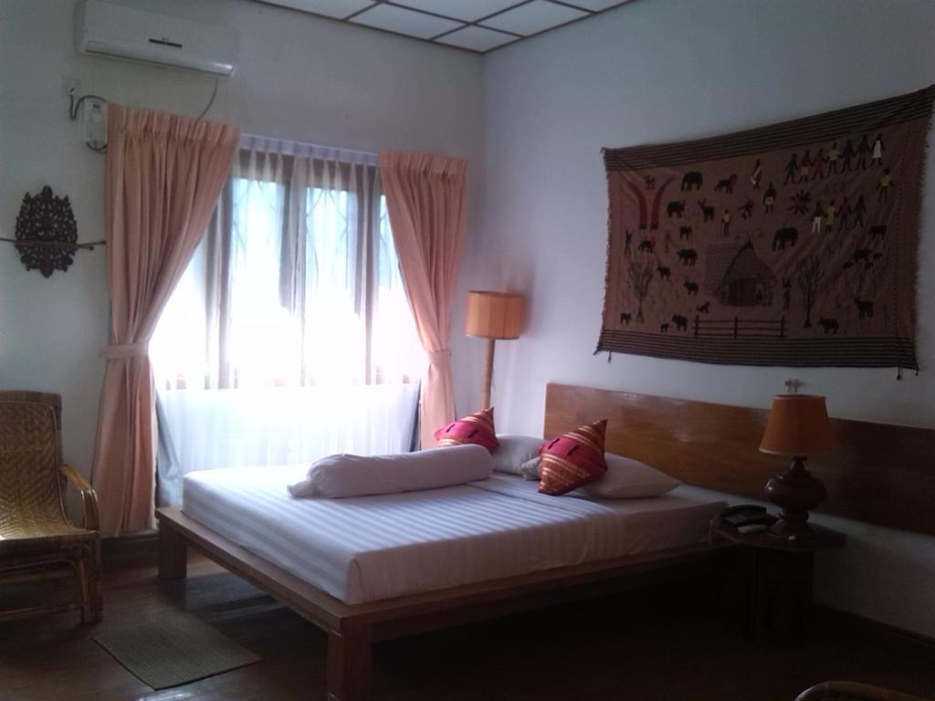 Lawkanat Hotel Bagan Ngoại thất bức ảnh