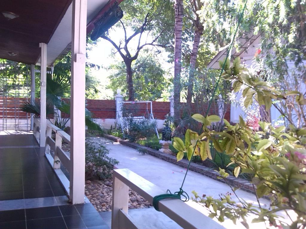 Lawkanat Hotel Bagan Ngoại thất bức ảnh