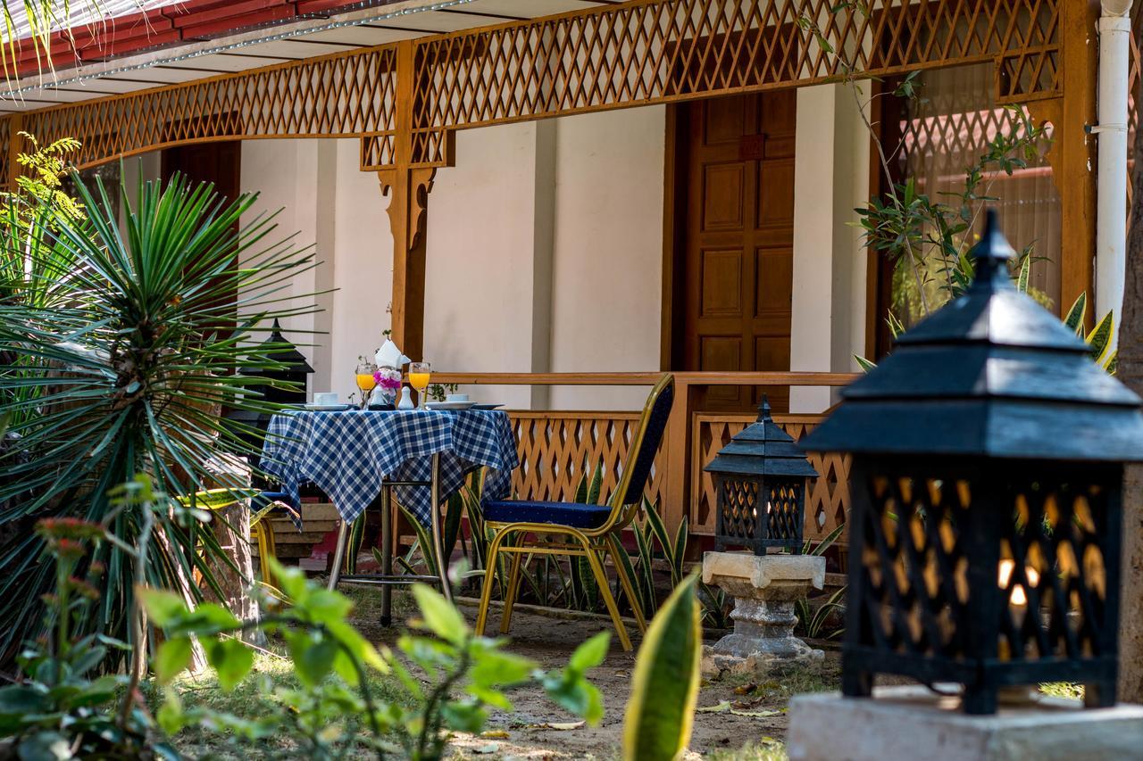 Lawkanat Hotel Bagan Ngoại thất bức ảnh
